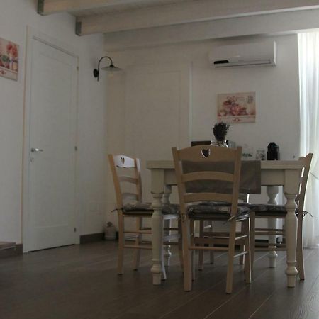 Dimora Della Castellana Apartment Лече Екстериор снимка