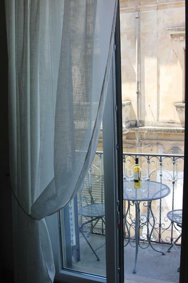Dimora Della Castellana Apartment Лече Екстериор снимка
