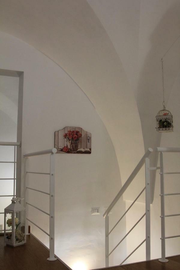 Dimora Della Castellana Apartment Лече Екстериор снимка