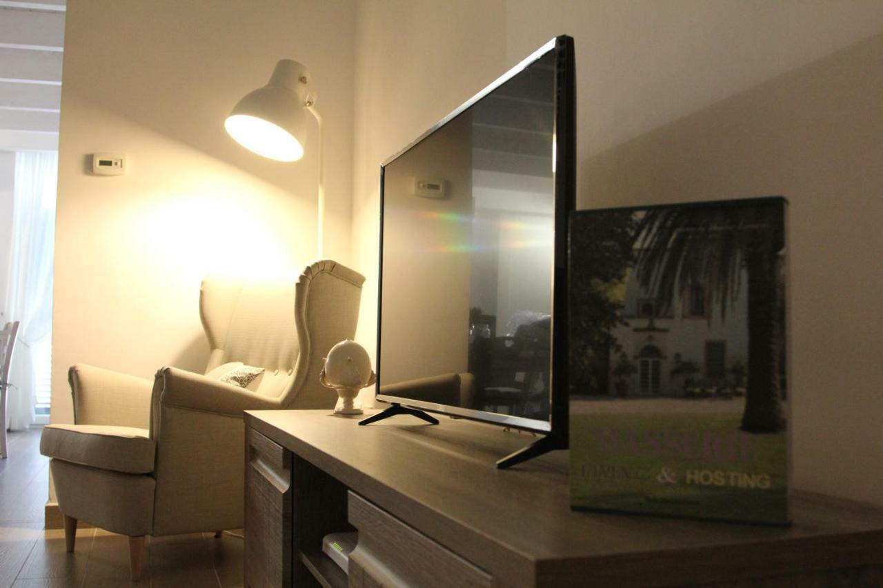 Dimora Della Castellana Apartment Лече Екстериор снимка