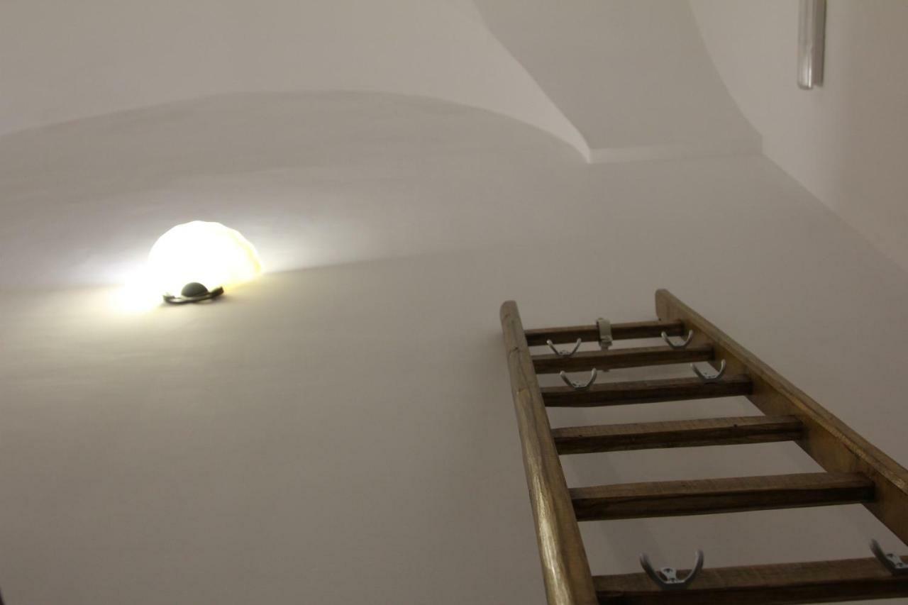 Dimora Della Castellana Apartment Лече Екстериор снимка